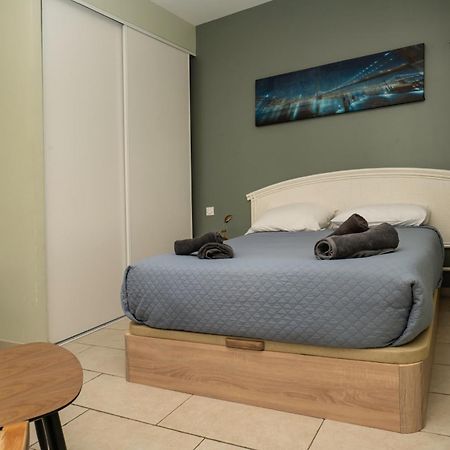 Belle Etape: Cozy 3-Star Residence in Beziers City Center Exterior photo